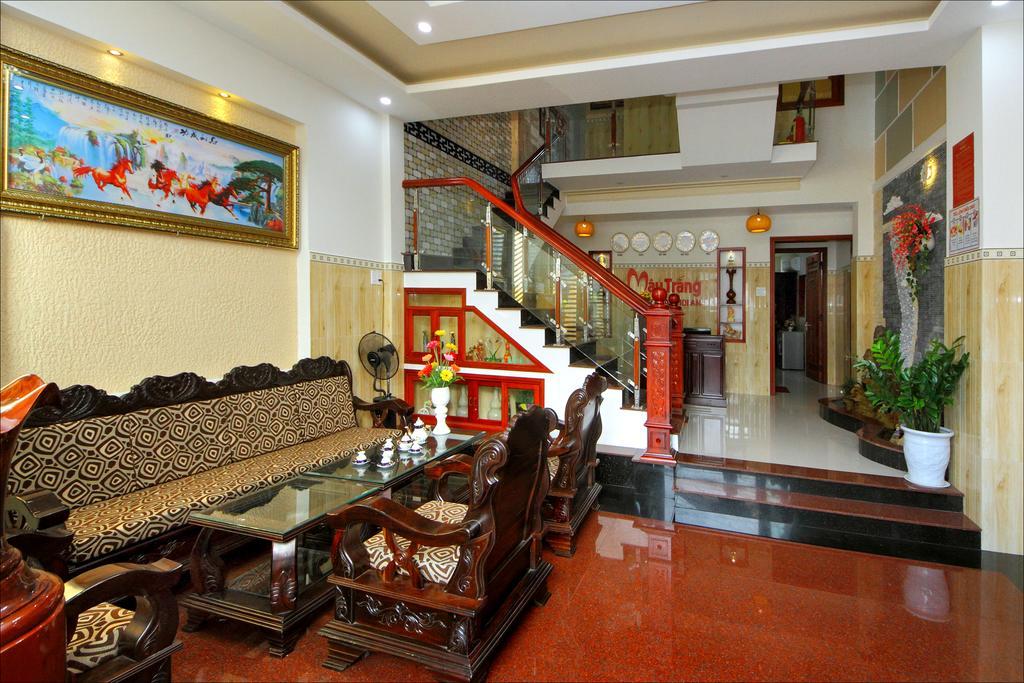 Homestay May Trang Хойан Экстерьер фото